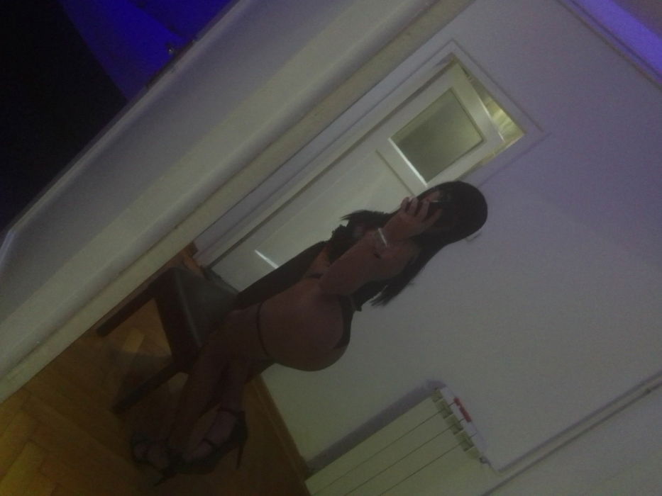 Trans Irina ? - model main photo 2