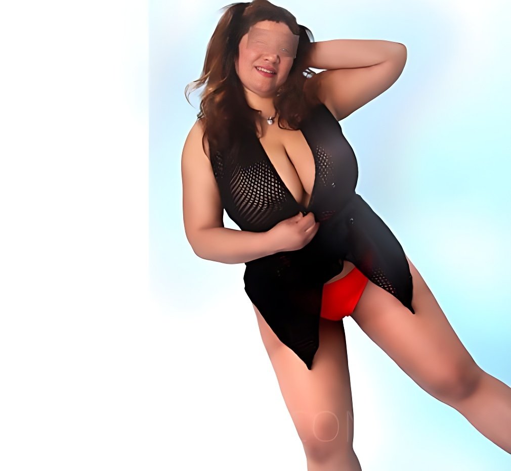 Treffen Sie Amazing SUSI: Top Eskorte Frau - model preview photo 2 