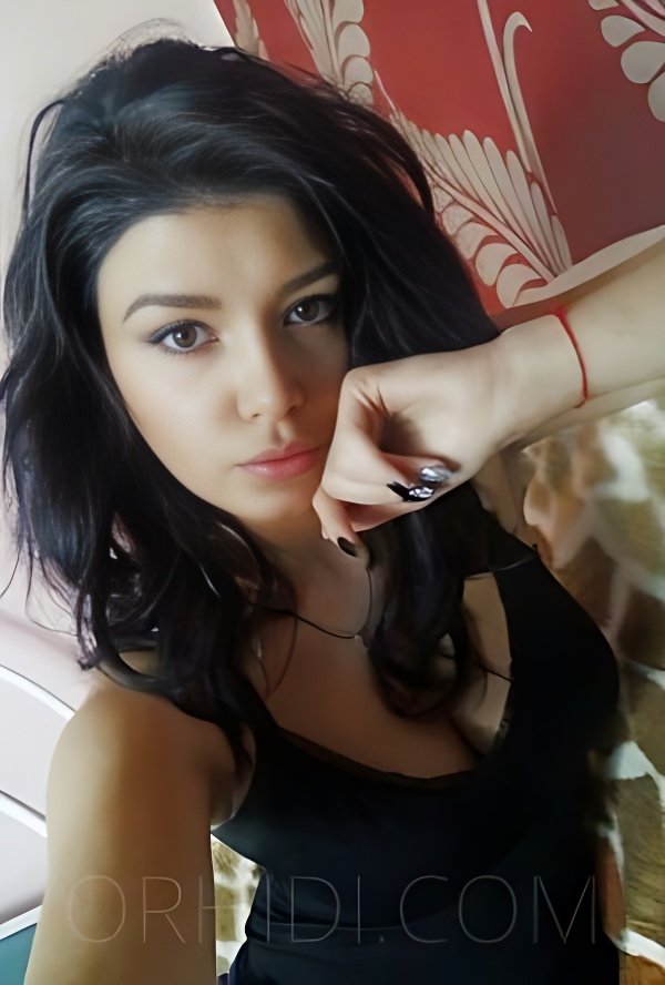 Top Anal sex escort in Istanbul - model photo Azura