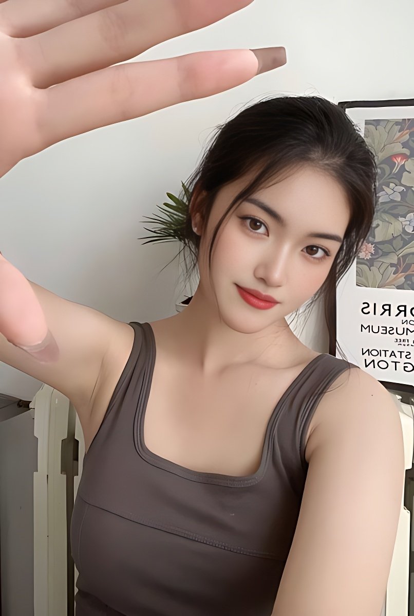 Знакомство с удивительной Koko Aus Japan: Лучшая эскорт девушка - model preview photo 2 