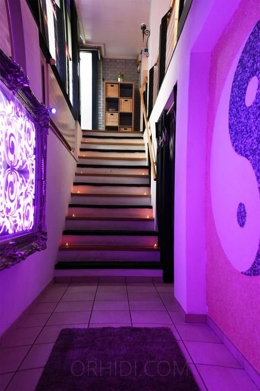 Beste Saunaclubs in Bünde - place Lounge 139 Basel - Alle Extras gehören Dir!