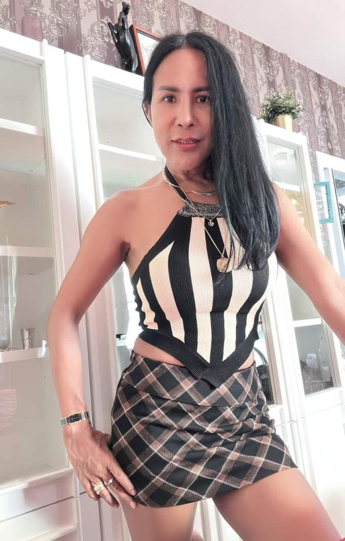 Conoce a la increíble Thai Ts Sara Sexy Heiss: la mejor escort - model preview photo 1 