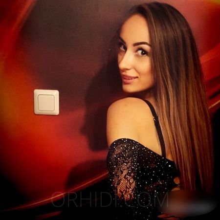 Orhidi – Beste Website, um Ihr Traum-Escort-Girl in Pirmasens zu finden - model photo Viwien 20J