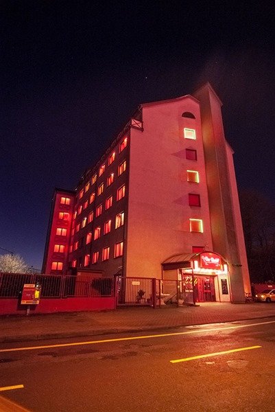 Top Nightclubs in Leer - place Das Bordell