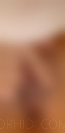 Verifizierte Escort-Nutten in Baunatal (Hessen). - model photo SQU*RTING & FF  LAURA