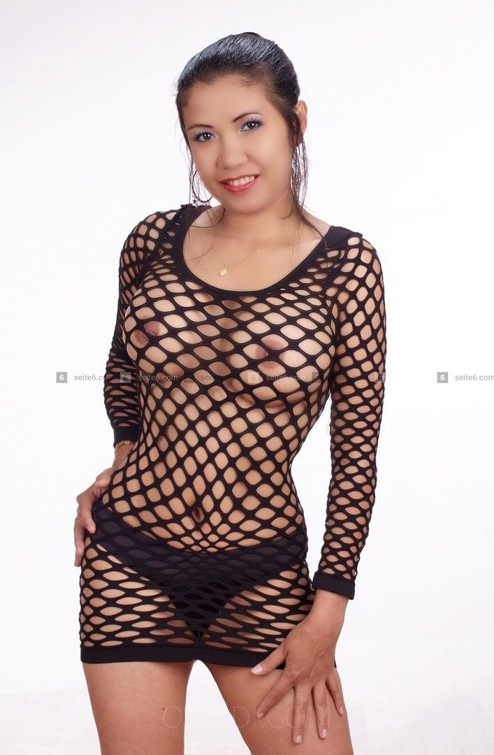 Ti presento la fantastica Thai Tima: la migliore escort - model preview photo 2 
