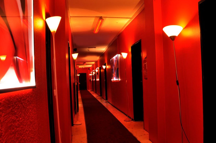 Finden Sie die besten BDSM-Clubs in Iserlohn - place Eroscenter - Laufhaus Regensburg