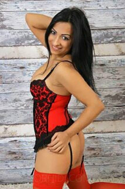 Meet Amazing Letty: Top Escort Girl - model preview photo 0 