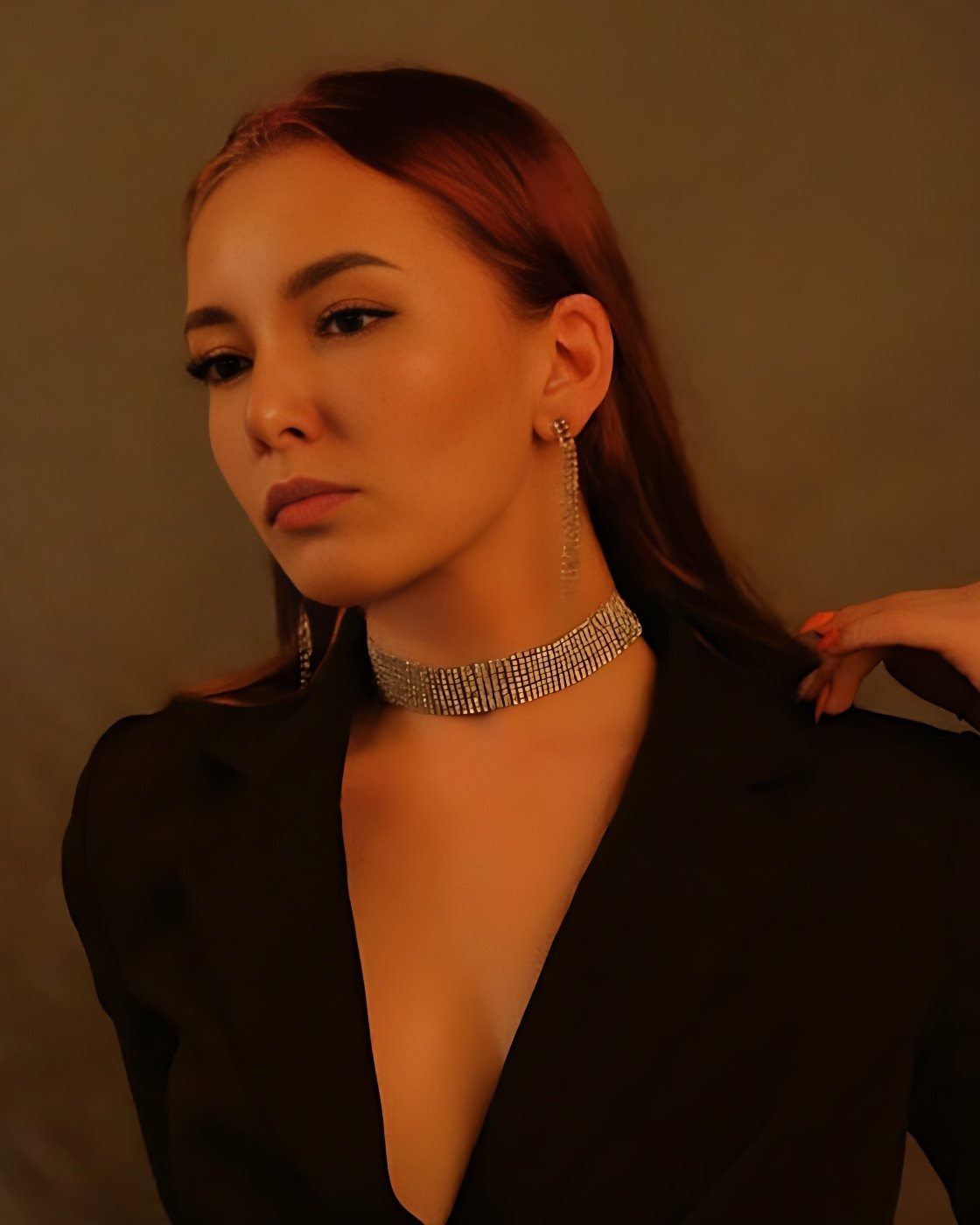 Treffen Sie Amazing Bella: Top Eskorte Frau - model photo Melodi