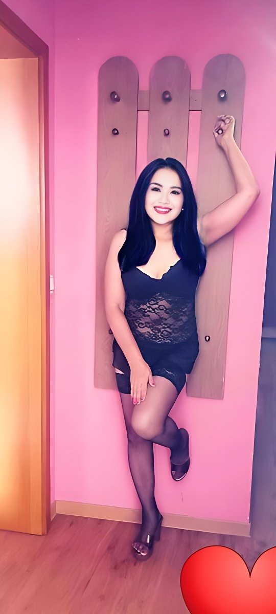 Meet Amazing Thai Yane: Top Escort Girl - model preview photo 1 