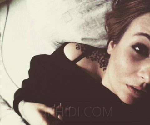 Lola ? - model main photo 2