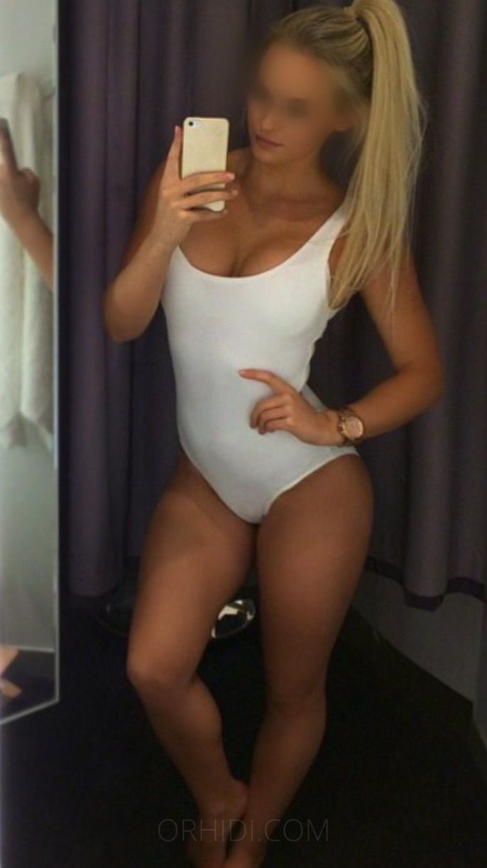 Anastasia - Escort Paris