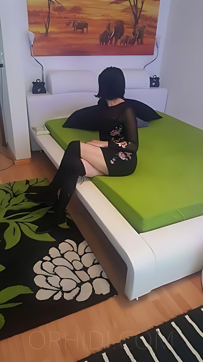 La migliore escort Massaggio erotico a Parchim - model photo NORA