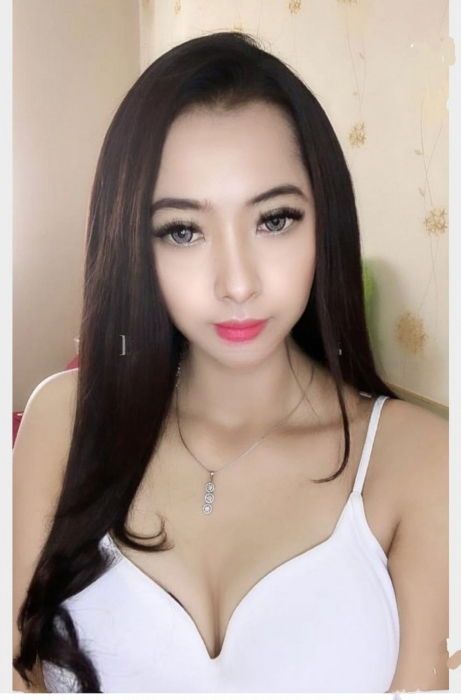 Verifizierte Escort-Nutten in Bandung (Jawa Barat). - model photo Arnia Putri