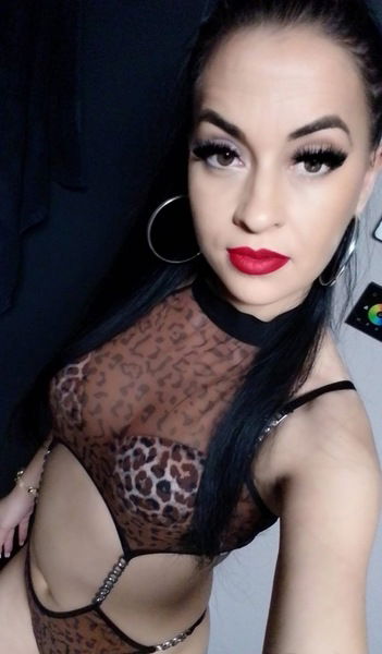Privat Escort  (Huren, Nutten) in Schafstedt, Schleswig-Holstein. - model photo Alice - Haus 65 OG