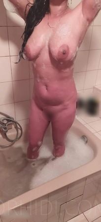 Verifizierte Escort-Nutten in Weinheim (Baden-Württemberg). - model photo Gül