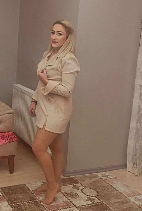 Crossdresser Escort in Izmir - model photo Simge