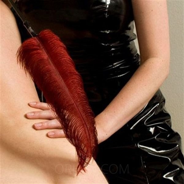 Знакомство с удивительной KATI TANTRA MEETS BDSM: Лучшая эскорт девушка - model preview photo 2 