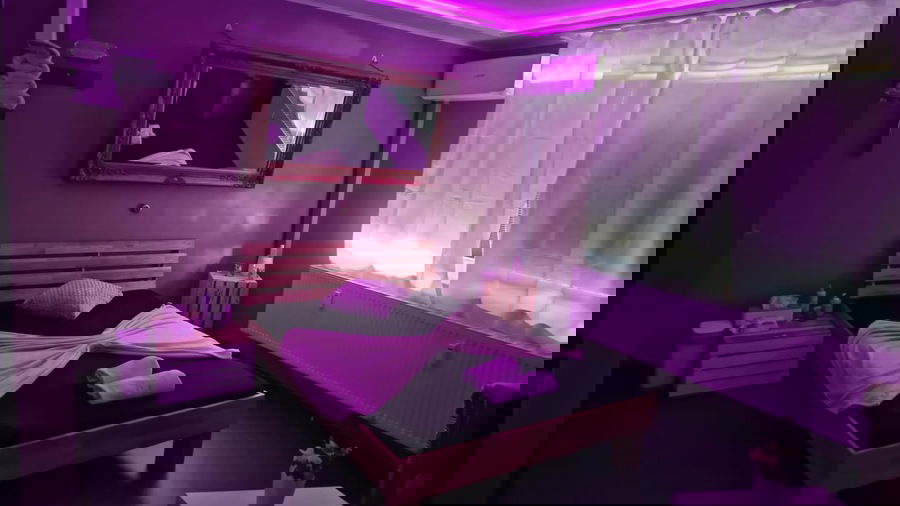 Luxus Escort Agenturen: Premium Escort Modelle Entdecken - place Golden Moments