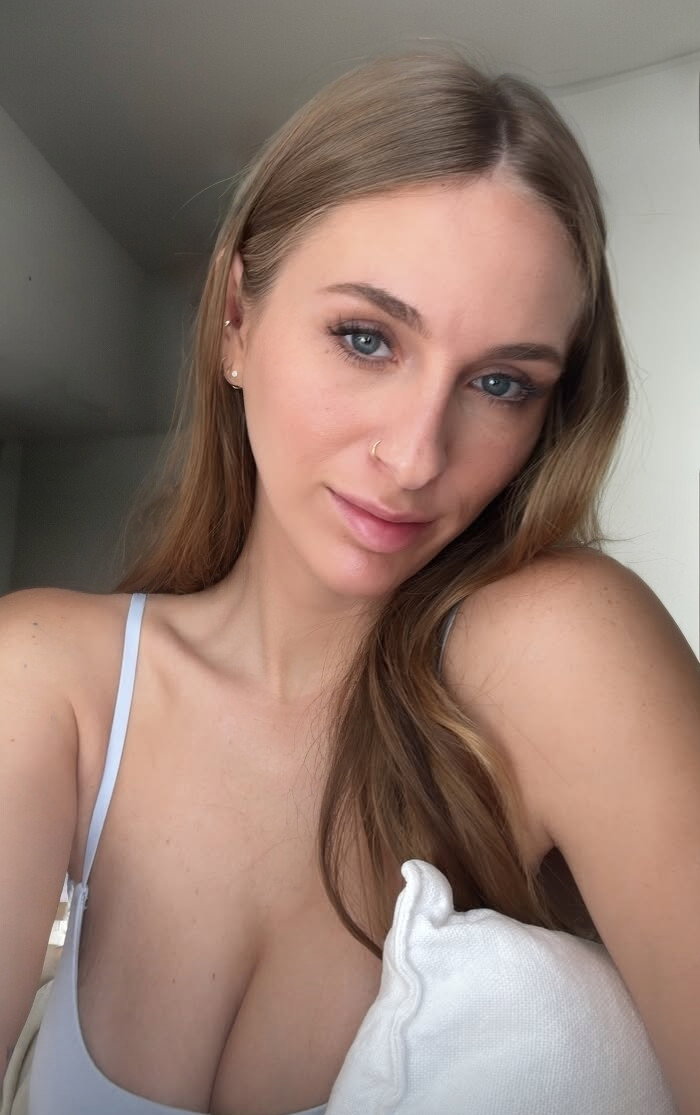 Mounia-77 Dortmund