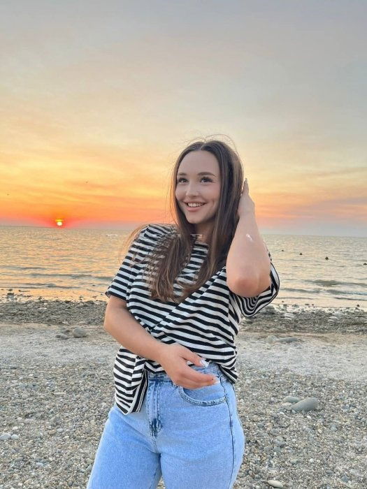 ESKORTE IN Mailand - model photo Iren