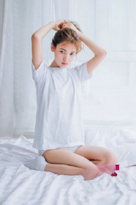 Donna ? - model main photo 1