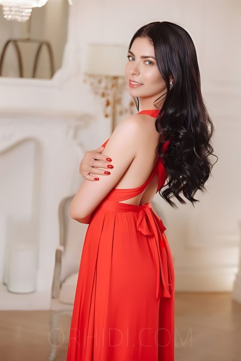 Meet Amazing NINA - EDEN THAI-MASSAGE: Top Escort Girl - model photo MARIA