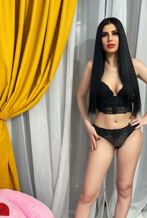 Faszinierende Analverkehr Escort in Bukarest - model photo Andreea