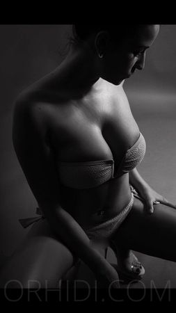 Maxim ? - model main photo 1