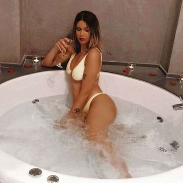 Verifizierte Escort-Nutten in Thun (Bern). - model photo Mira142