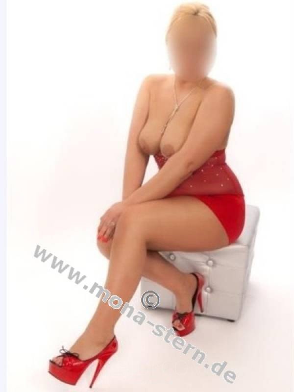 Fascinating Classical sex escort in Cape Town - model photo Maya/Polen