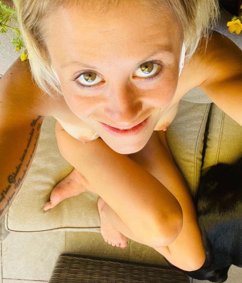 Treffen Sie Amazing Sinnliche Oel Massage Von Versauter Schweizerin Ronja Affoltern A A Aarburg: Top Eskorte Frau - model preview photo 2 