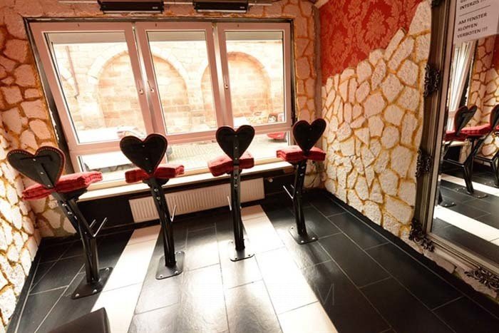 Nuremberg Best Massage Salons - place Haus 80 - Das Laufhaus