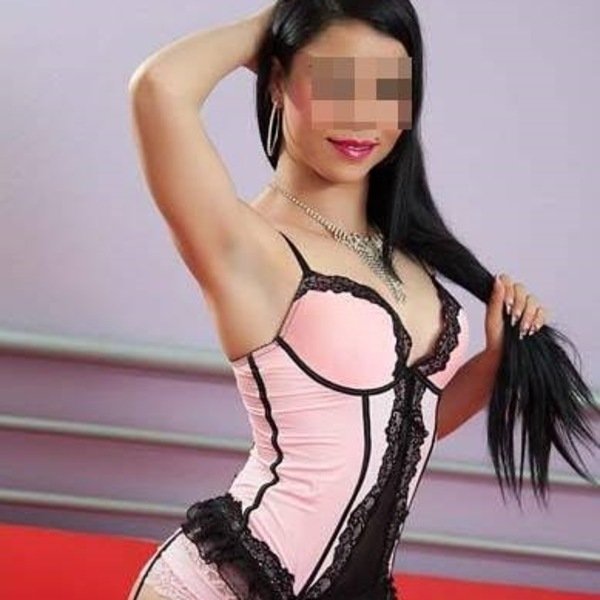 Orhidi – Beste Website, um Ihr Traum-Escort-Girl in Zwickau zu finden - model photo Asia Tina5