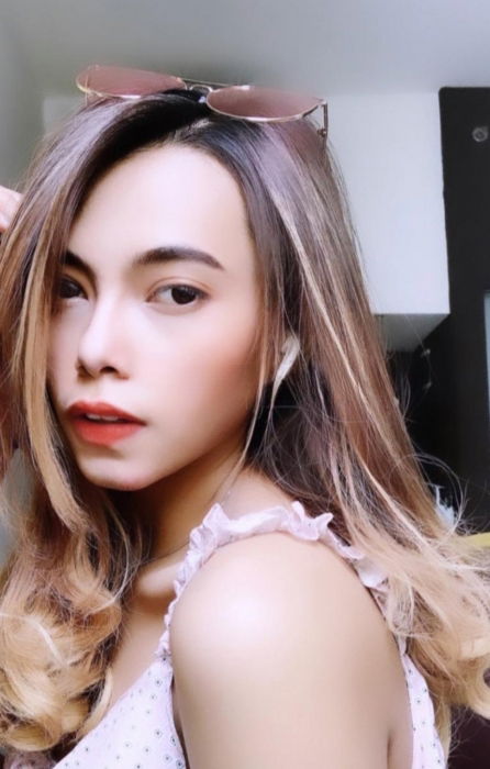 Beste Petite Escort in Lampung in Ihrer N?he - model photo Mey Yasmin