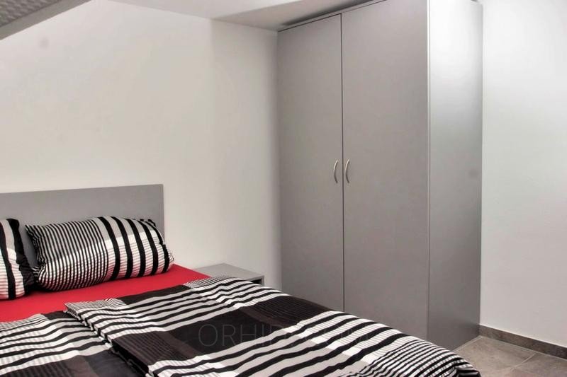 Best Flat for rent Models Are Waiting for You - place 80,- Tagesmiete, schöne Zimmer frei!