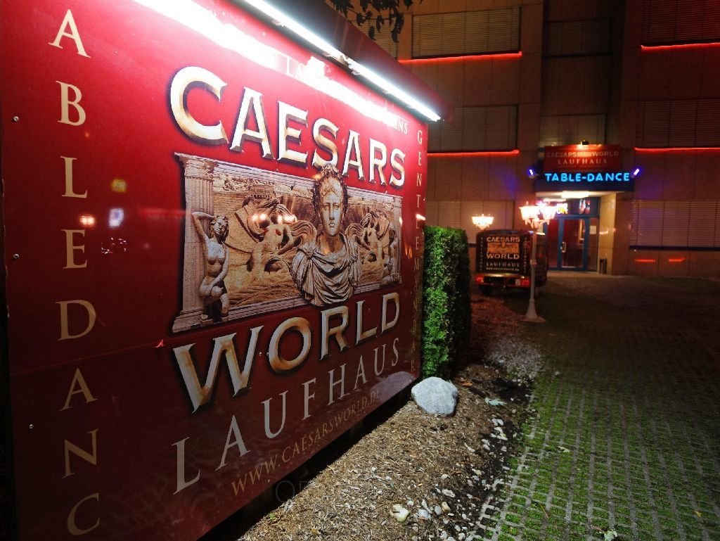 Bester Caesars World in München - place photo 3