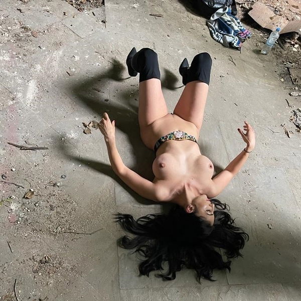 Erotik Massage Escort  (Huren, Nutten) in Bornheim, Nordrhein-Westfalen. - model photo Kayra Best Dt