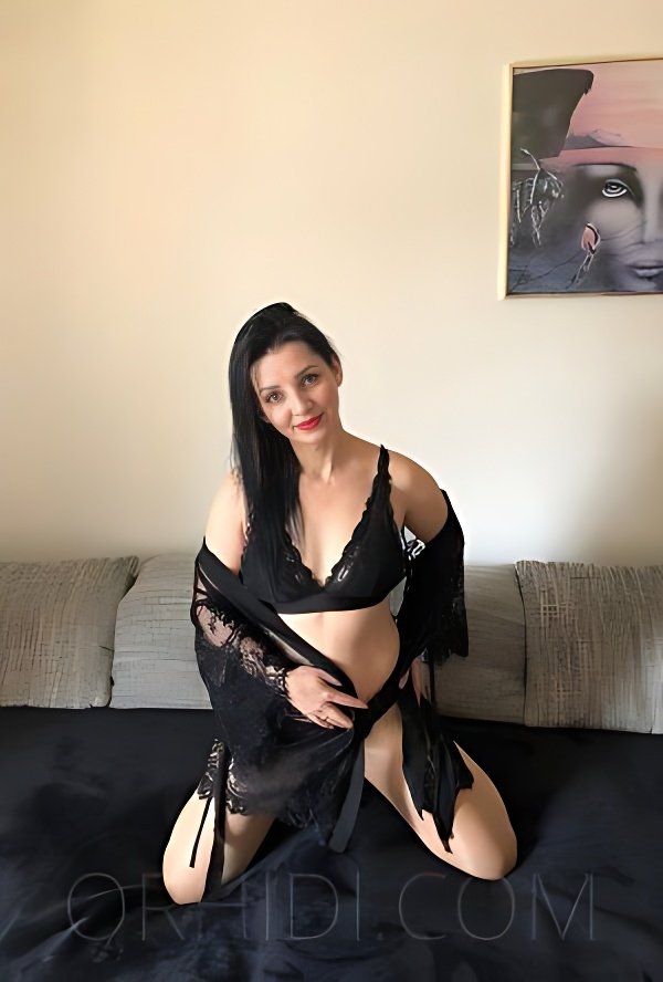 Fascinating BDSM escort in Eppstein - model photo Mihaela