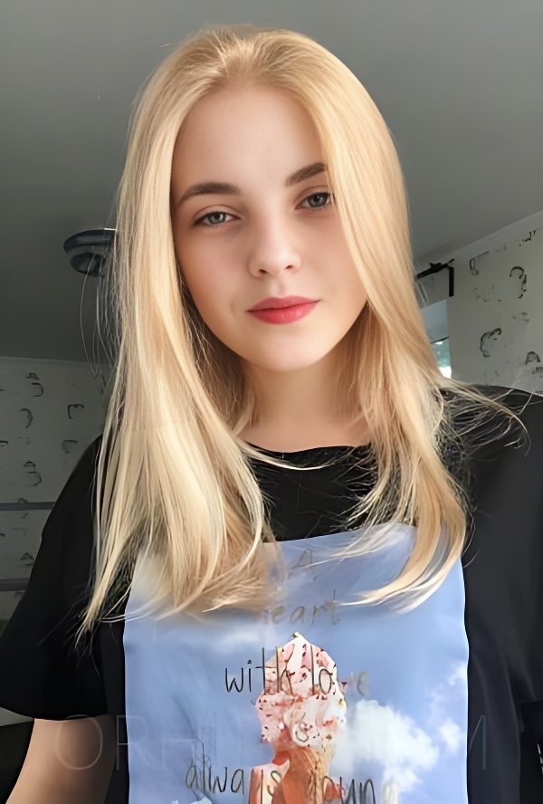 Treffen Sie Amazing Sofia: Top Eskorte Frau - model preview photo 0 