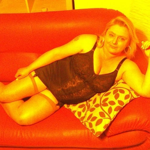 Spanking Escort  (Huren, Nutten) in Magdeburg, Sachsen-Anhalt. - model photo susihamburg