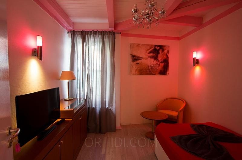Strip Clubs in Bad Berleburg for You - place Top Adresse vermietet noch Zimmer!