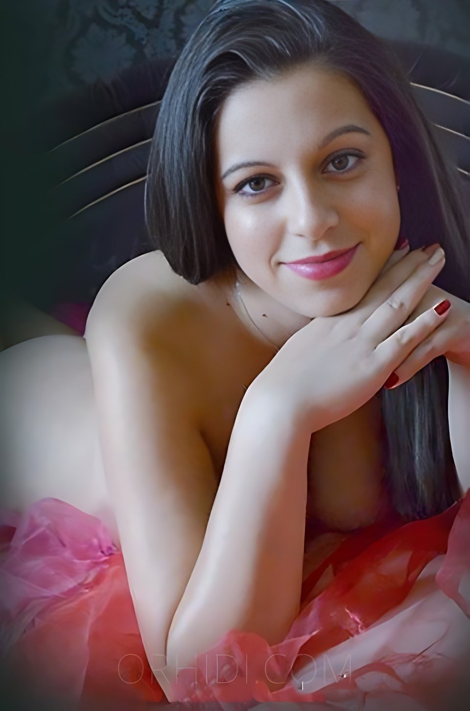 Знакомство с удивительной Silvia (22) - Gieriges Teeny-Model: Лучшая эскорт девушка - model preview photo 2 