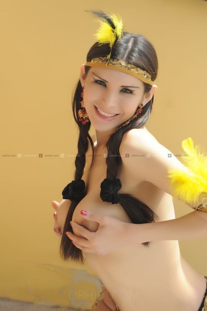 Знакомство с удивительной Trans Korayma Latina: Лучшая эскорт девушка - model preview photo 0 