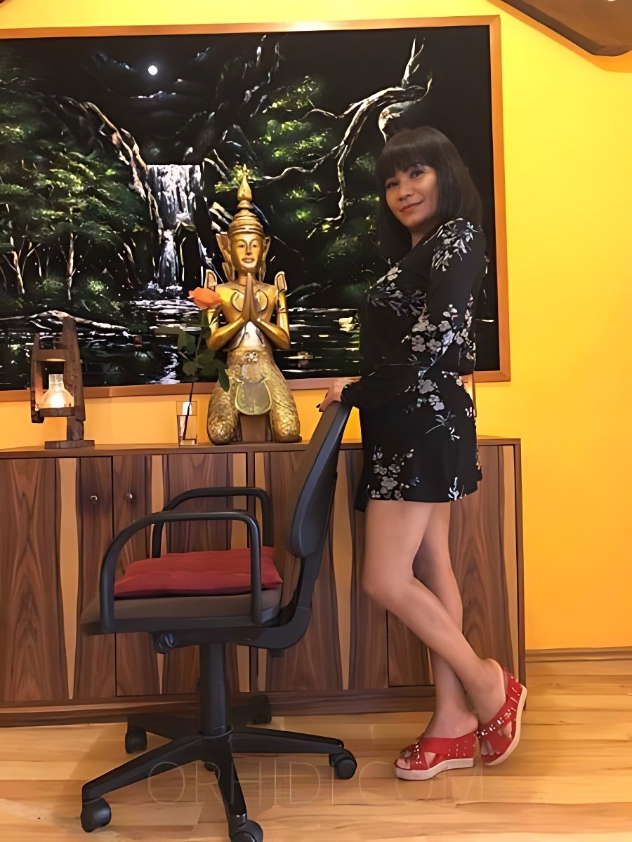 Meet Amazing THAI ROSE : Top Escort Girl - model preview photo 1 
