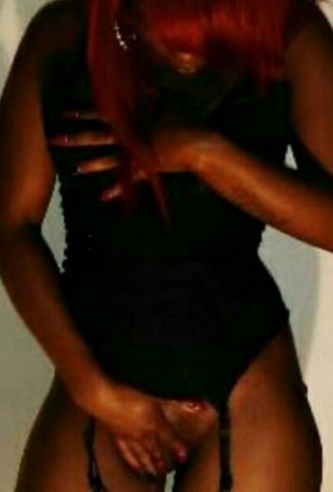 Spanking Escort  (Huren, Nutten) in Innsbruck, Tirol. - model photo Ebony
