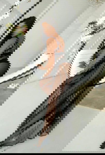 MILF Escort  (Huren, Nutten) in Neuwied, Rheinland-Pfalz. - model photo EVA