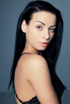 Albina ? - model main photo 2
