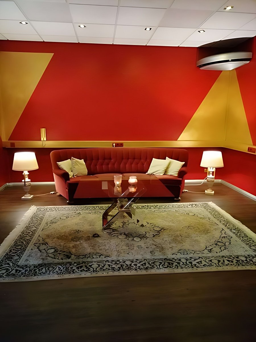 Einrichtungen IN Innsbruck - place Relax Wellness Lounge