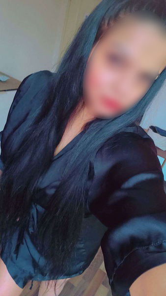 Verifizierte Escort-Nutten in Hessisch Oldendorf (Niedersachsen). - model photo Nina 1 Mal Da